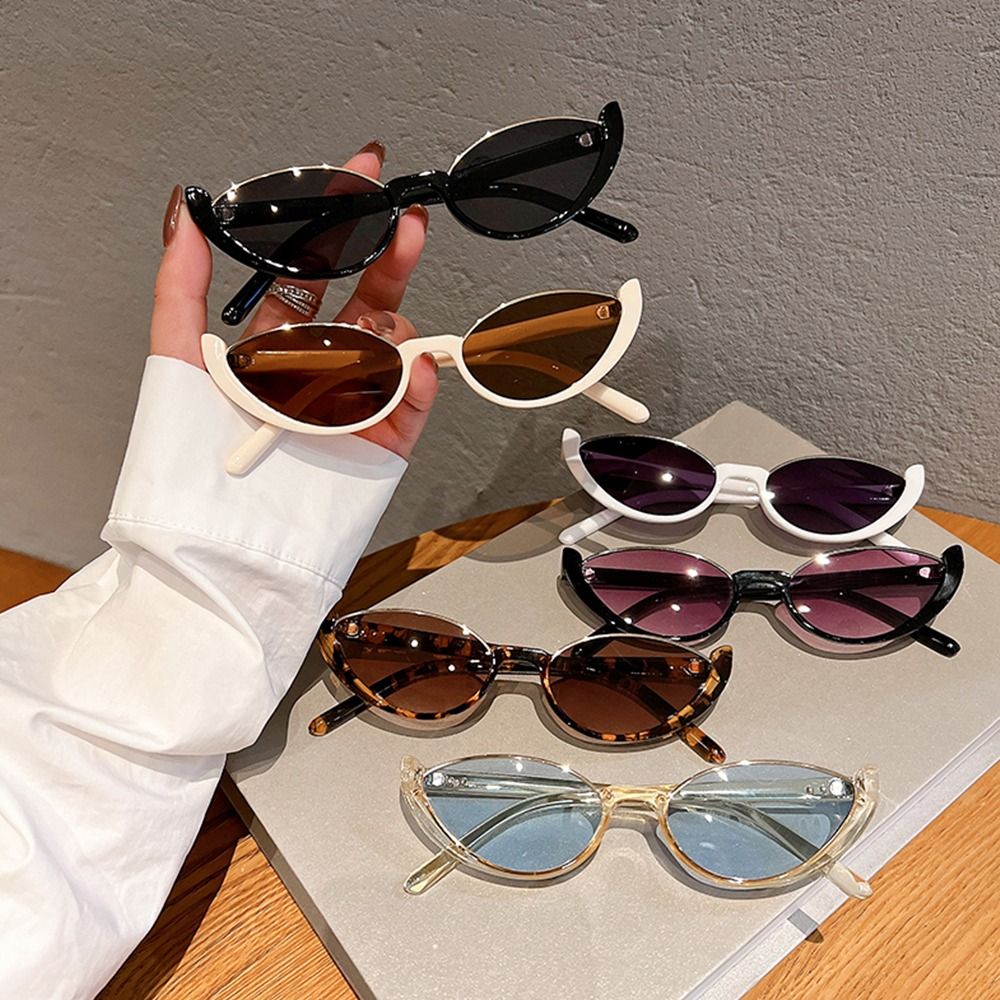 Sunglasses Cat Eye - Kacamata Hitam Vintage Kecil Wanita Pria